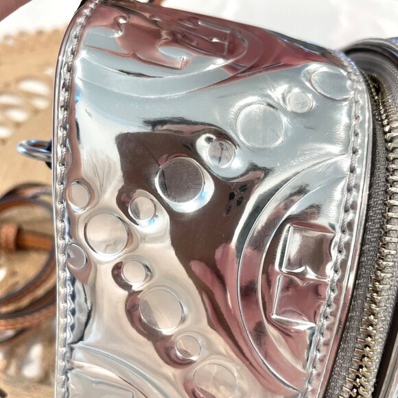 Limited Edition Tory Burch T Monogram Embossed Metallic Silver Cube Handbag - Picture 9 of 12
